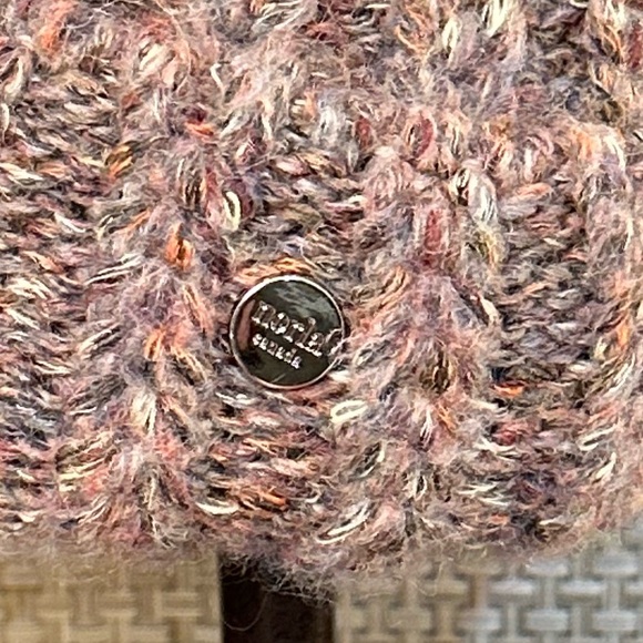 Norla Canada Handmade Variegated Tan Ribbed Wool Blend Knit Beanie Winter Hat - Picture 2 of 8